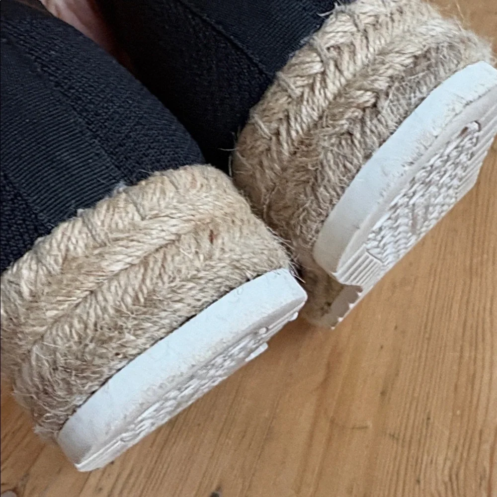 Adrienne Vittadini Niko slip-on sneakers black fabric woven espadrille Size 10